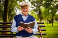 【75歳以上の後期高齢者】”現役並みの所得がある人”は医療費「3割負担」、具体的に所得いくらの人が対象なの？