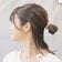 【ヘアゴム2本で完成】毛先まできれいにまとまる！逆りんぱで作る大人の「お団子ハーフアップヘアアレンジ」 忙しい朝にもぴったりのシンプルなまとめ髪