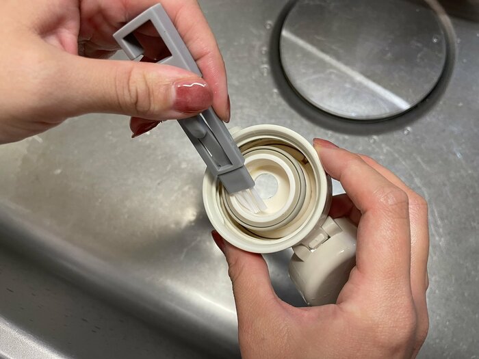 フタの裏のミゾも簡単に洗うことができました