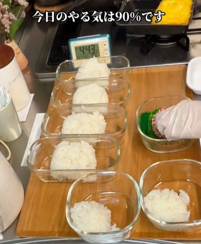 やる気90％の豪華すぎるお弁当！プルコギにミニグラタン…ボリューム満点の品数に賞賛集まる