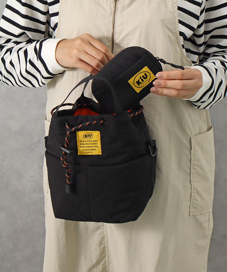 出所：ブルーブルーエ公式　KiUパデッドポーチM