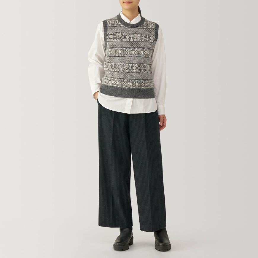 無印良品、ストレッチ起毛タックワイドパンツ