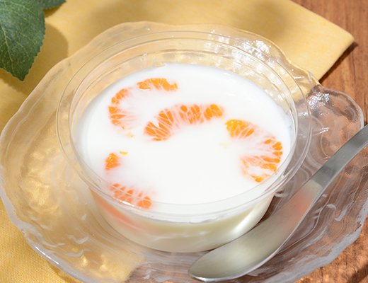 ローソンの新商品:牛乳寒天 みかん入り(北海道牛乳使用)