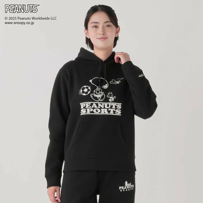 「クロ」は引き締め効果も期待できる定番色