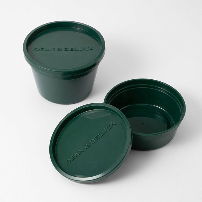 ランチボックスとミネラルウォーターがセットになったお得な商品