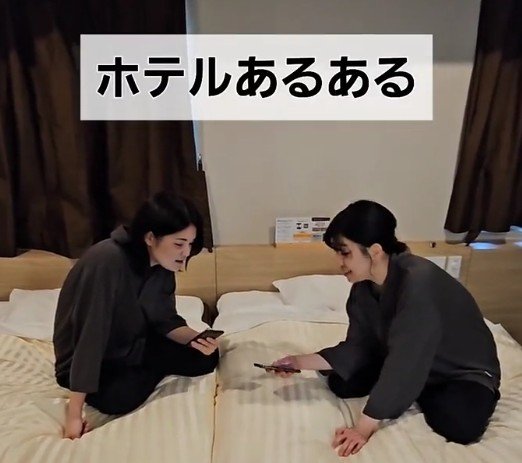 ホテルに友人と泊まってうっかり夜更かしした結果…「翌朝のホテルあるある」に共感の声が続出