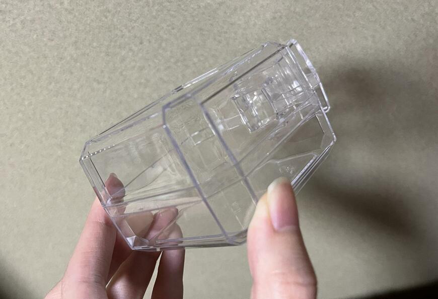 筆者撮影（セリア、ギフトボックス 香水型 クリア）