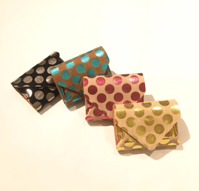 carmine - コンパクトウォレット　ドット ¥14,040（税込）