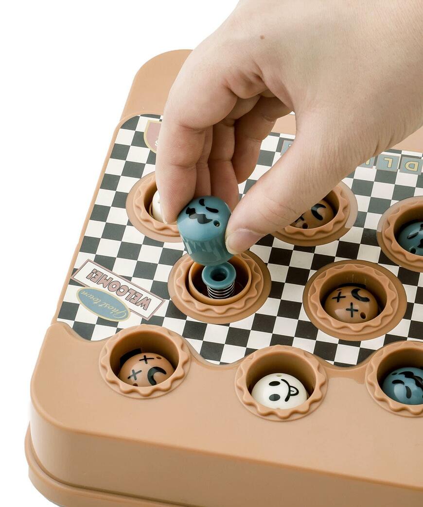 出所：パルグループ公式ファッション通販サイト 3COINS おばけたたきゲーム