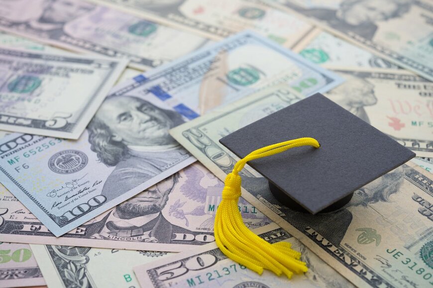 我が子を1000万円プレーヤーにするには？大企業への輩出が多い大学の費用