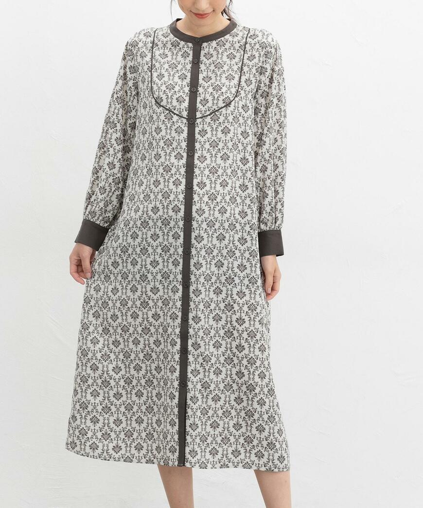 出所：ハニーズ公式通販 バンドカラーワンピース