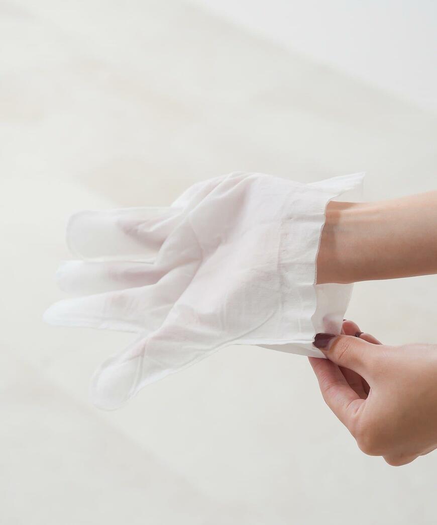 出所：パルグループ公式ファッション通販サイト 3COINS 手袋型ドライシャンプー7枚入り／SOBANI