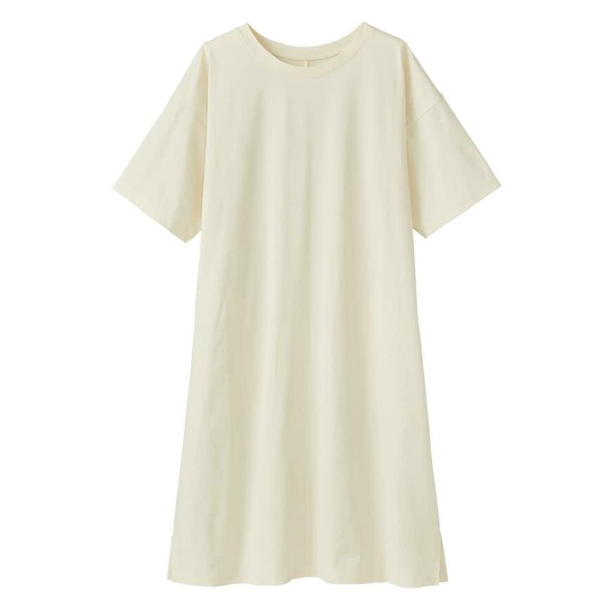 出所：ワークマン公式オンラインストア レディースドライストレッチワンピース