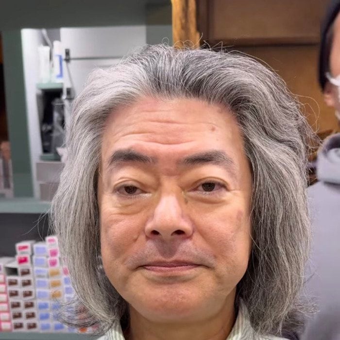 「妻を驚かせたい！」長年髪を伸ばし続けた男性がバッサリカットで大変身！「若くなった！」と反響