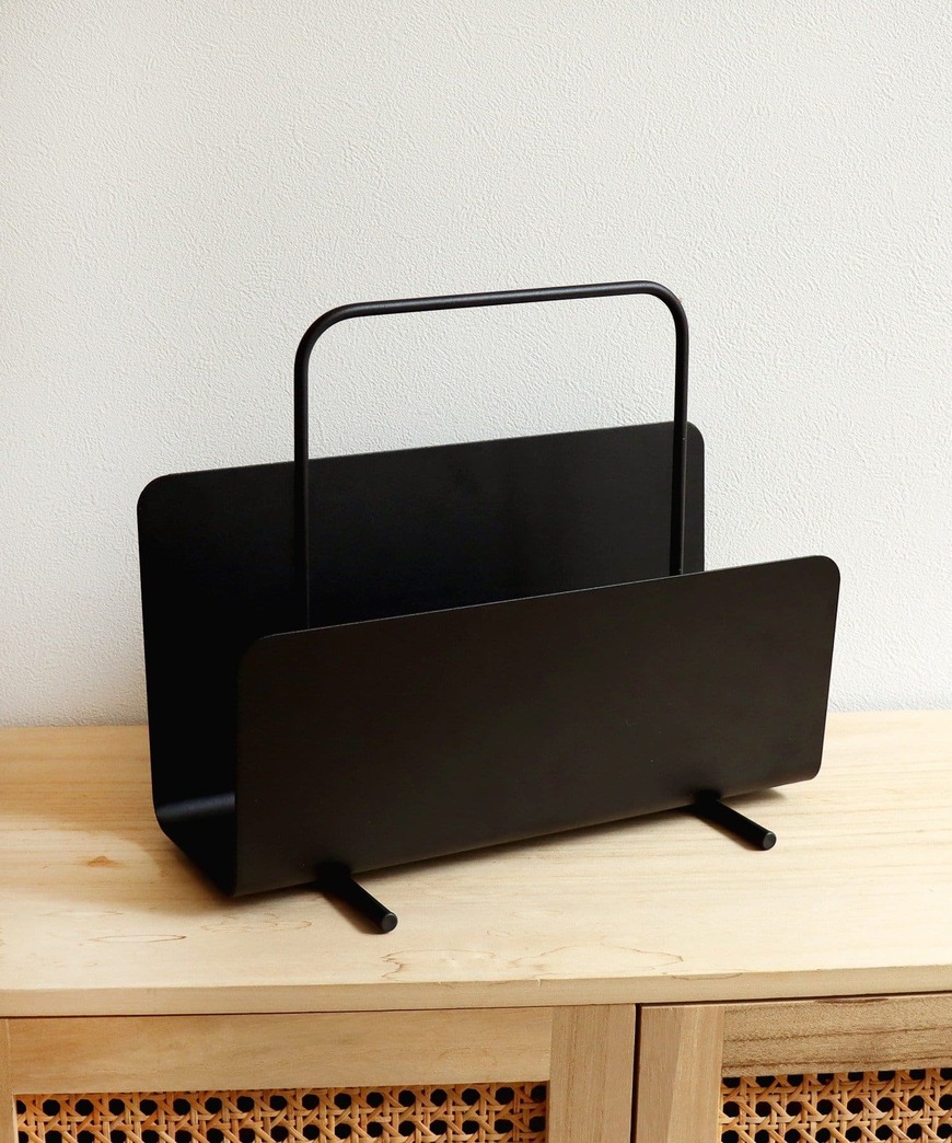 3COINS公式 ブックスタンド