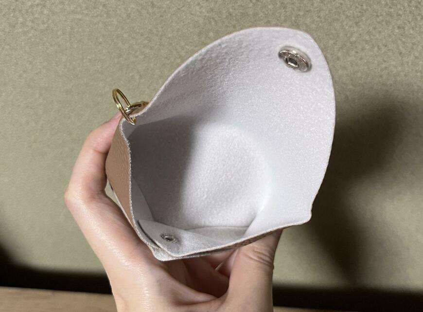 セリア、キーホルダー付きポーチ撮影画像