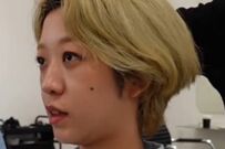 【大変身】金髪ショートの女性が「くせ毛を活かしたショートウルフ」をオーダー　カッコいい仕上がりに思わず笑顔