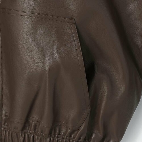 フェイクレザージップフーディ