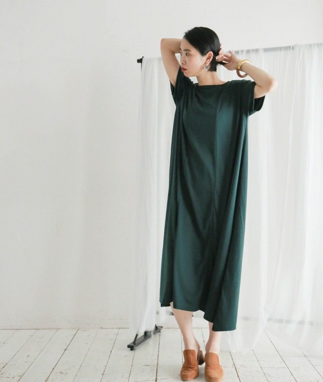 FIL DE FER - ソフトスムース 半袖ロングワンピース ¥11,880（税込）