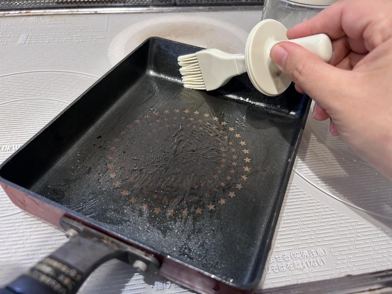 ハケ付きオイルボトル