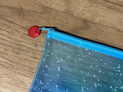 セリア、ビニールペンケース メルティークリームソーダ商品画像