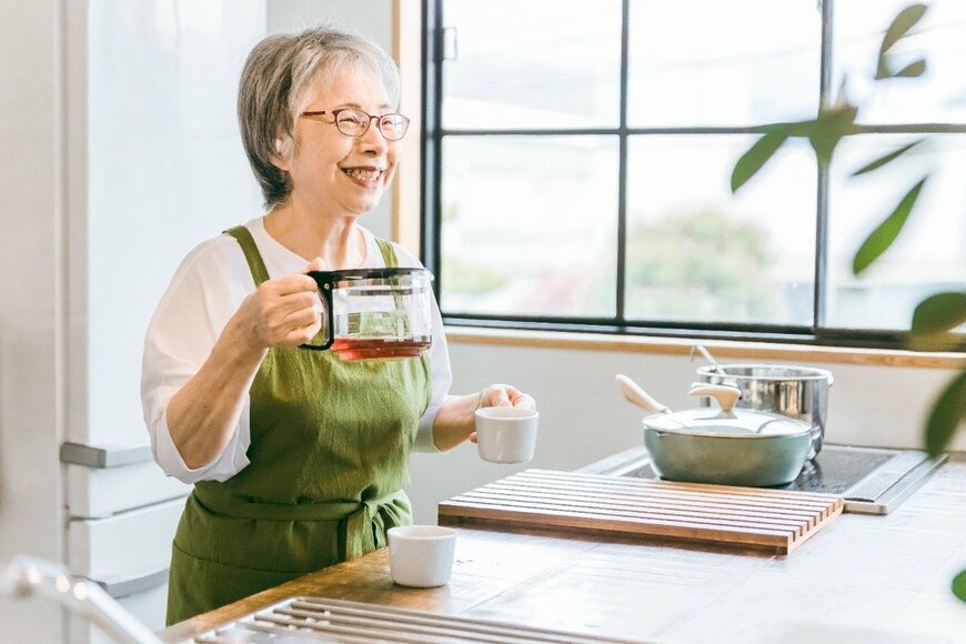 【60〜70歳代】世帯別「貯蓄額の平均と中央値」はいくらか？老後の生活費は平均で赤字に。生活のダウンサイジングは50歳代からはじめよう