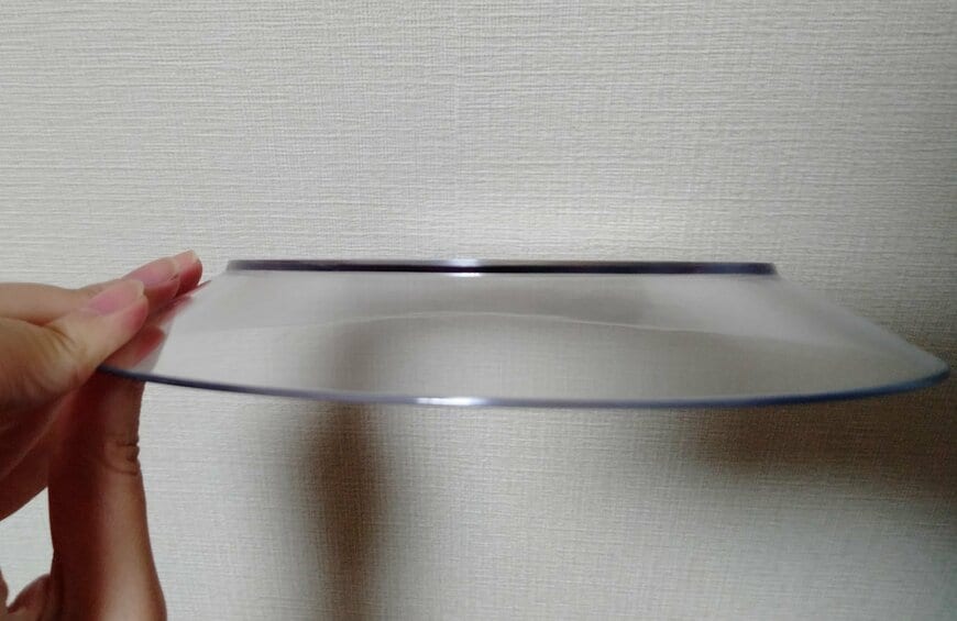 筆者撮影（セリア、クリアプレート 1P レトロフラワー）