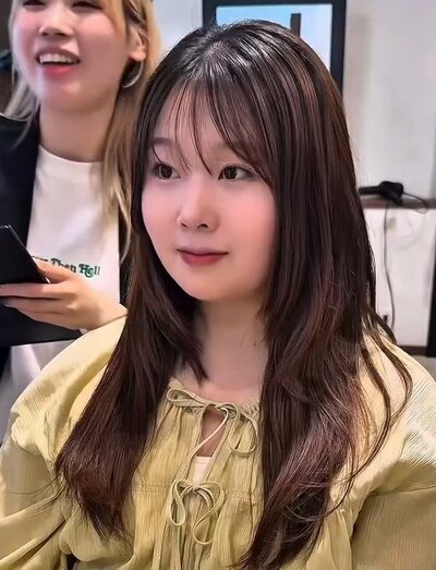 鎖骨あたりまでカットしたいとのこと