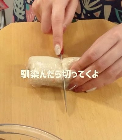 「食べるの大好き！」な彼女が同棲中の彼に作る、くるくる可愛い〈ロールサンド弁当〉が美味しそう