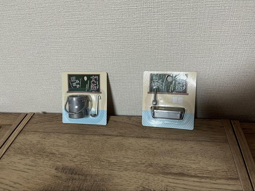 セリア、ミニチュア角缶・ミニチュア大缶　画像