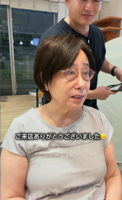 1番明るいカラー剤で仕上がった、アフターのショートボブ