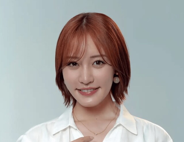 王林、黒髪＆紫ドレス姿に「美し過ぎて息が止まりそうに」「妖艶な美しさ」と絶賛の声