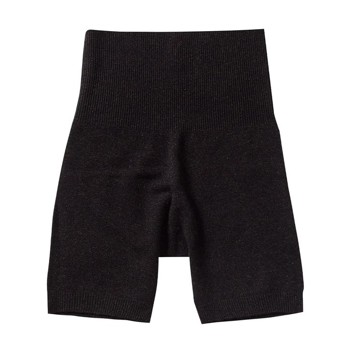 おなかをスッポリ包むことであたたかさを実現した腹巻タイプのショーツ