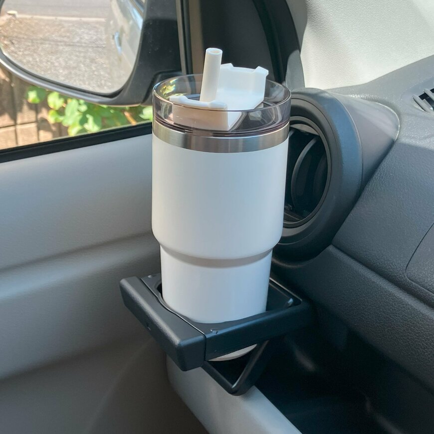 出所：河淳株式会社　2WAYフタ付真空断熱タンブラー560ml