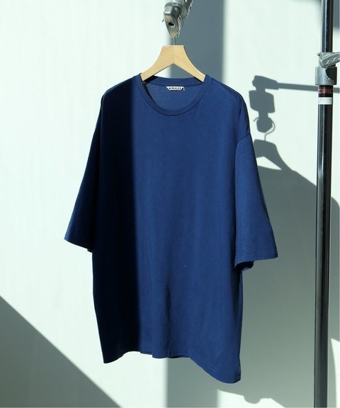 AURALEE×EDIFICE - シームレスクルーネックTシャツ ¥8,964（税込）