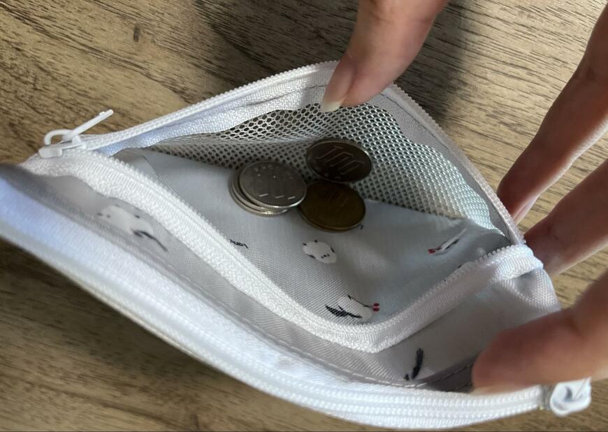 セリア、ダブルファスナーポーチ シマエナガ柄商品画像