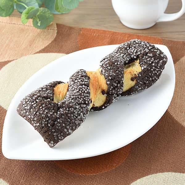 ファミリーマートの新商品：ツイストチョコデニッシュ