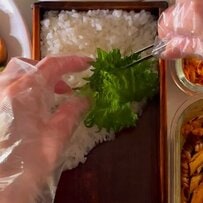 母が「高校生の娘」に作る【肉巻きづくし弁当】詰め方のセンス抜群！可愛くてオシャレすぎるお弁当にコメント続々