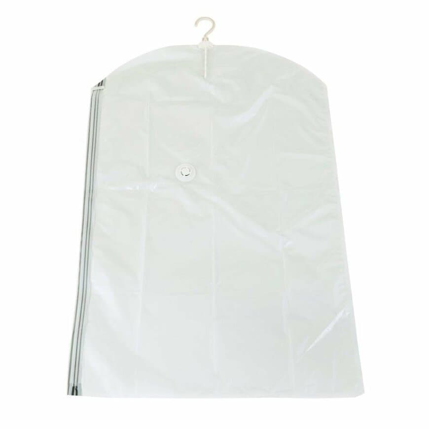 出所：株式会社コメリ　吊るせる衣類圧縮袋