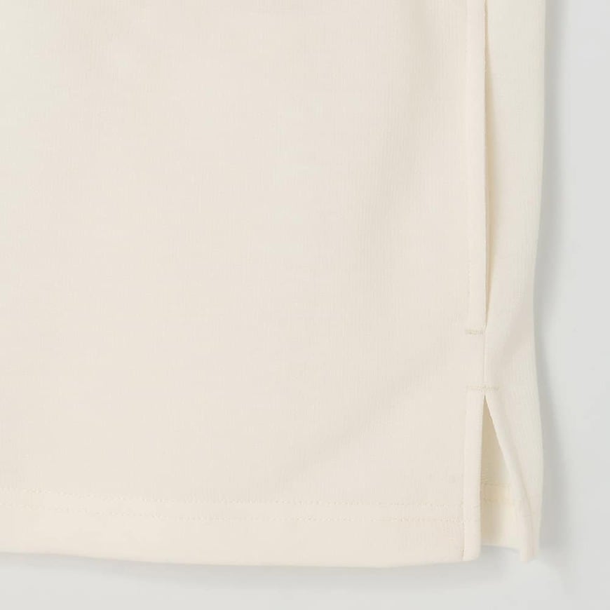 出所：ワークマン公式　レディースサーバーボリュームスリーブプルオーバー