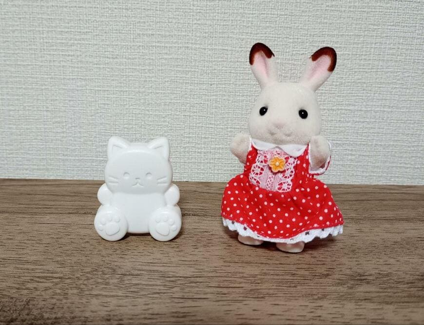 ダイソー、おすわりミニカッター（ねこ）画像