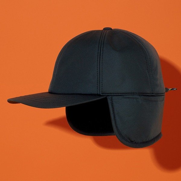 ファミリーマート　耳当て帽子 くろ　画像