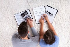 このままじゃ老後のお金がない？ ある夫婦が家計改善のために変えたこと