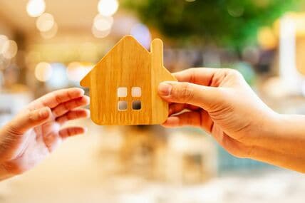 【生活保護】受給中に親の遺産を相続すると、亡くなった日以後の保護費が返還の対象に。相続金「7728円」が全額返還の対象になった例も