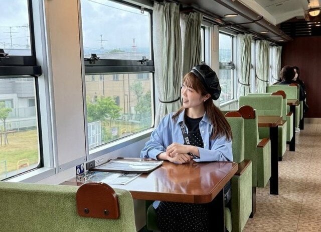 【大人ひとり旅】瀬戸内海沿いを走る観光列車「etSETOra」　何もしない贅沢なひとときに「素敵」「まったりしたい」