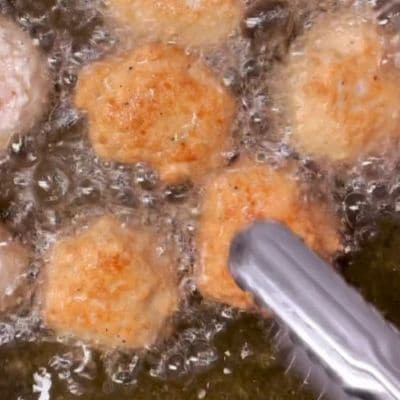 ふわふわ食感の「ナゲット」が入ったボリューム弁当　母が家族に作る「美しい盛り付けの弁当」がたまらない…