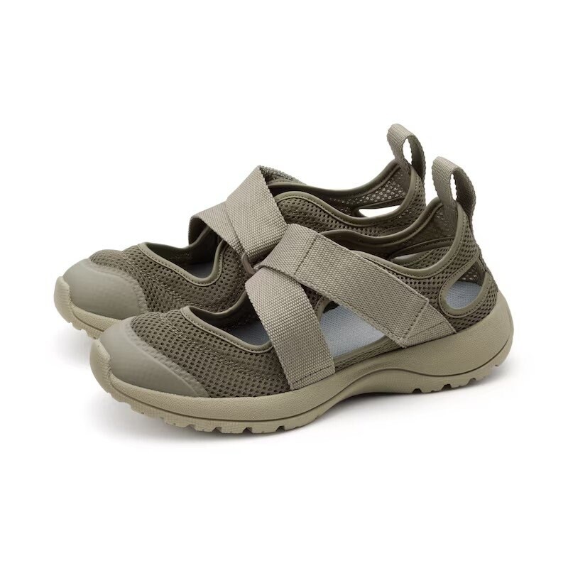 メッシュスニーカーサンダル