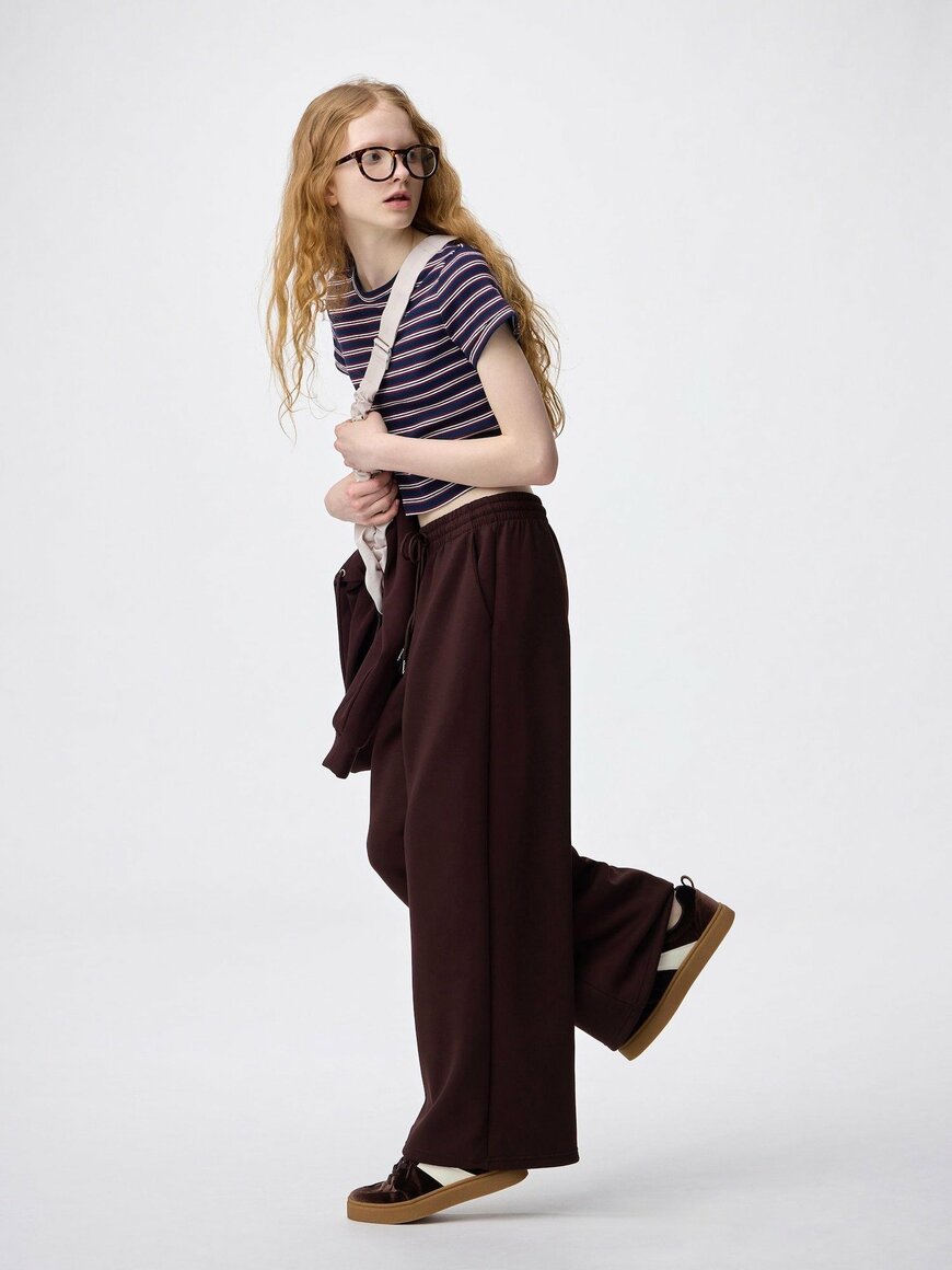 GU公式　パフスウェットバギーパンツ