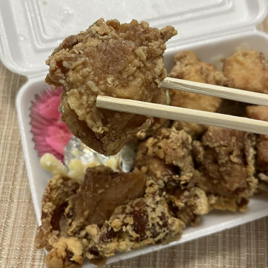 モモ肉から食べてみると…