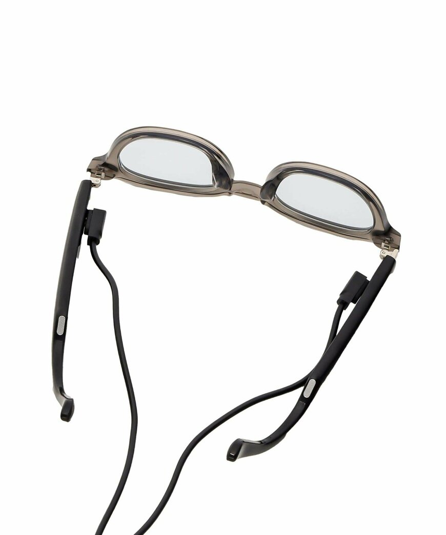 出所：3COINS公式　オーディオカラーグラス